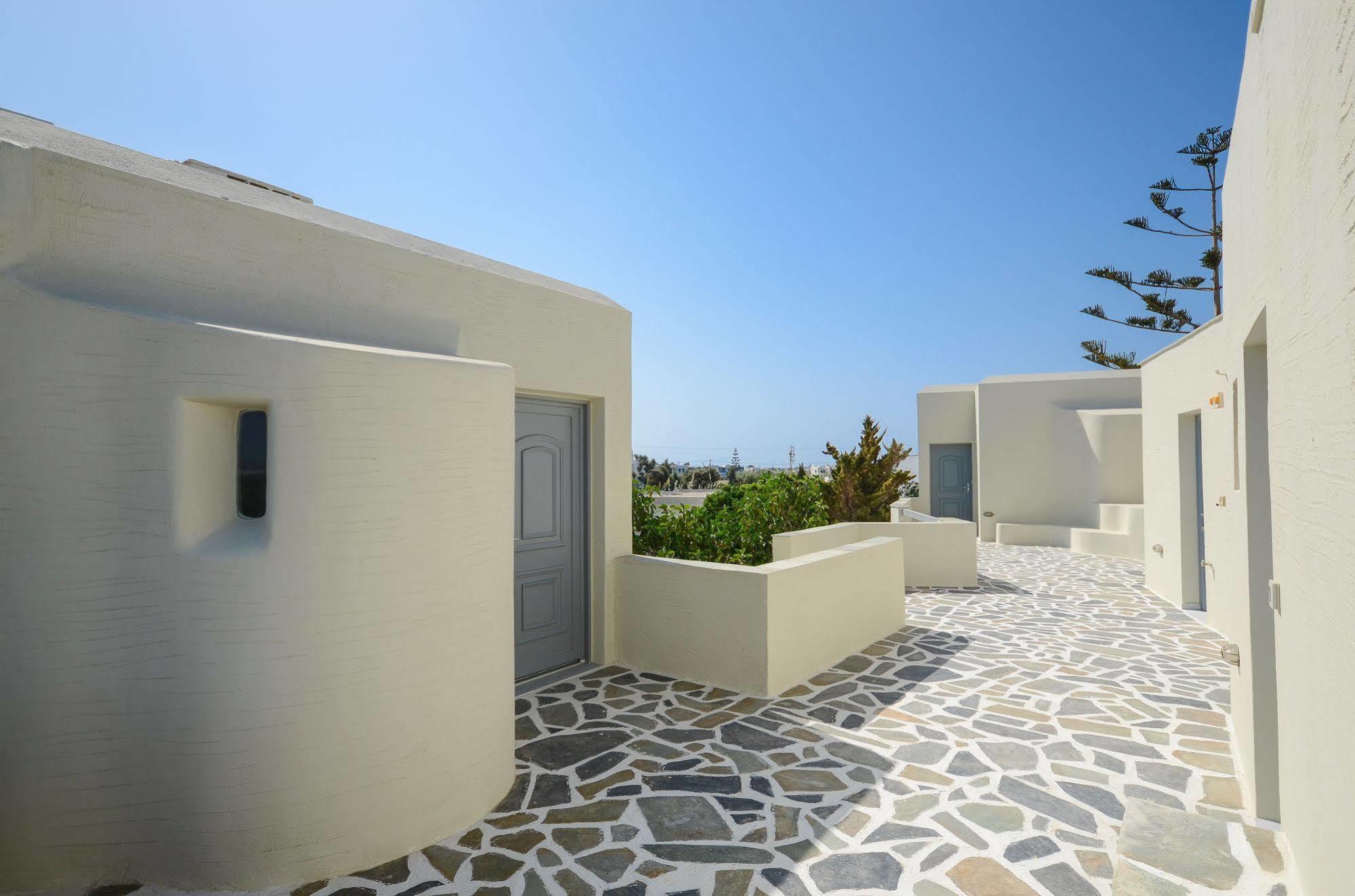 Irini Studios Agia Anna  Exterior photo